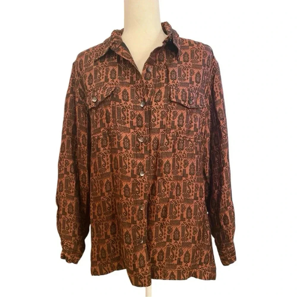 Chicos Womens Longsleeve Lightly Quilted Blouse Size 2 (12) Brown Button Down